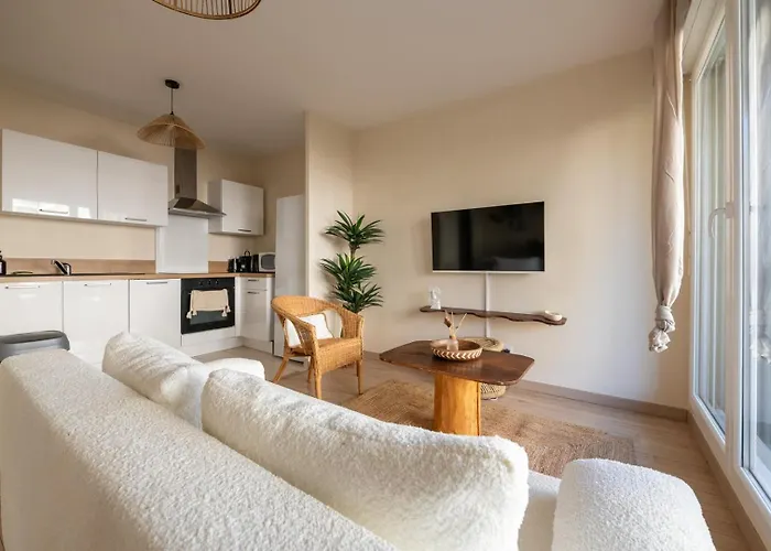 M2 Hyper Centre Apartment *