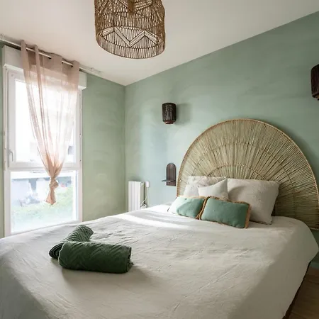 M2 Hyper Centre * Montévrain